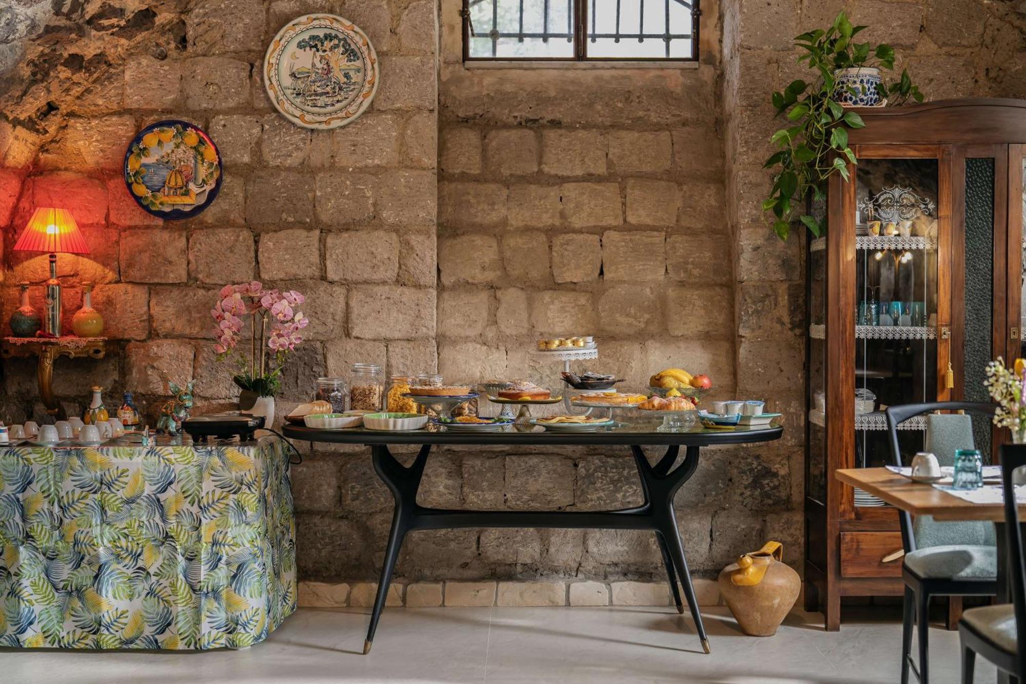 Villa Agostino Luxury B&B 비코에쿠엔세 외부 사진