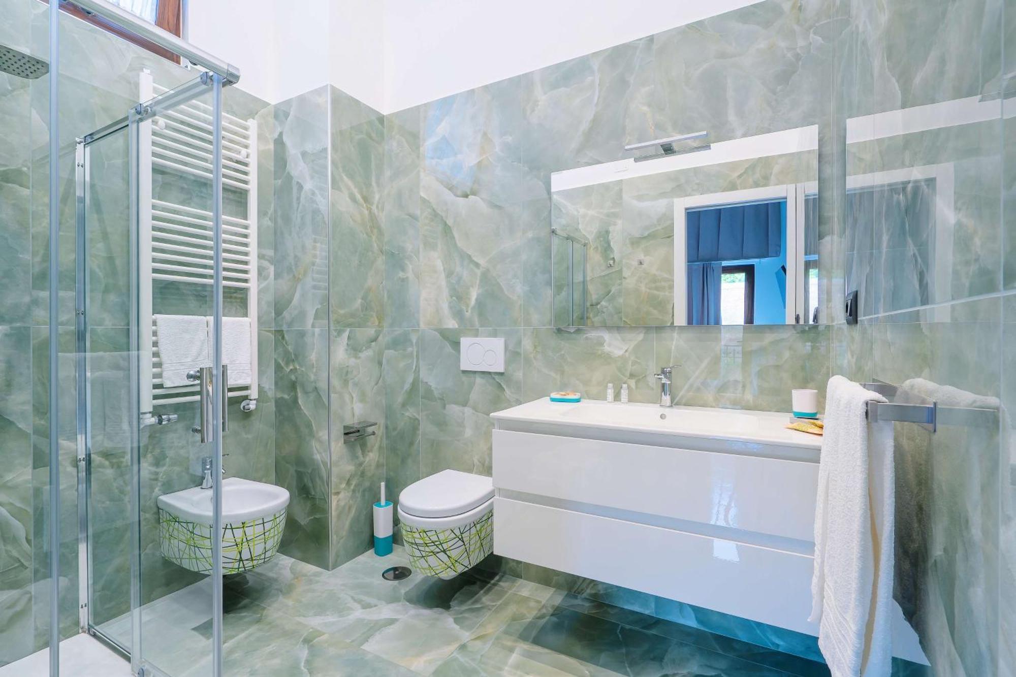 Villa Agostino Luxury B&B 비코에쿠엔세 객실 사진